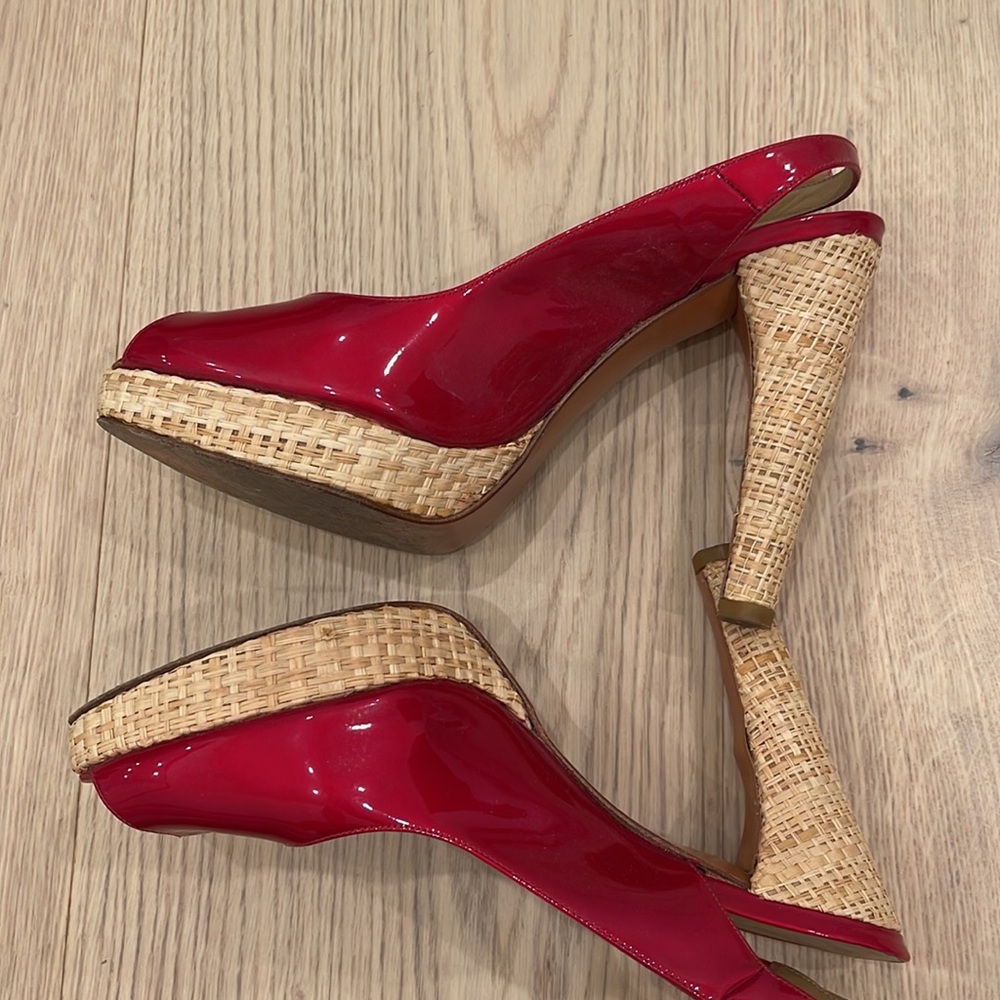 Patent Red Stuart Weitzman Heels Slingback! - image 5